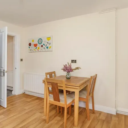 Drake St, Close To Station And Centre * York