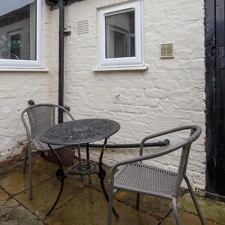 Drake St, Close To Station And Centre 约克